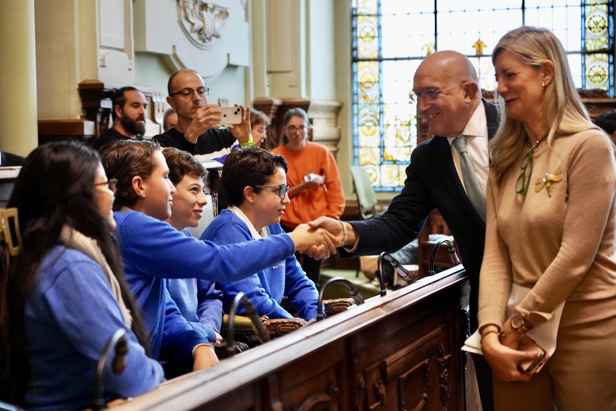 El Alcalde De Valladolid Preside El Pleno Del Consejo Municipal De La