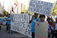 Vecinos de una decena de municipios se concentran contra las plantas de biogás
