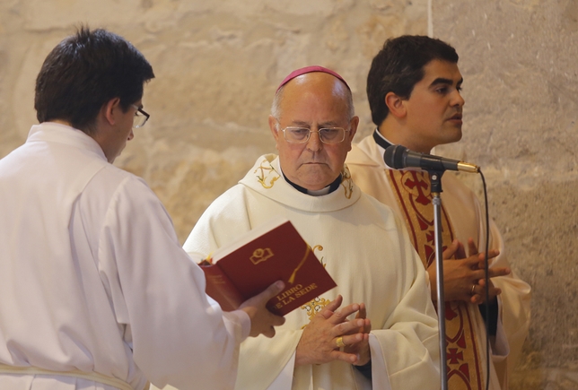  Fiestas del Guindo en Castronuevo de Esgueva y procesión de La Virgen y Santa Isabel  / JONATHAN TAJES