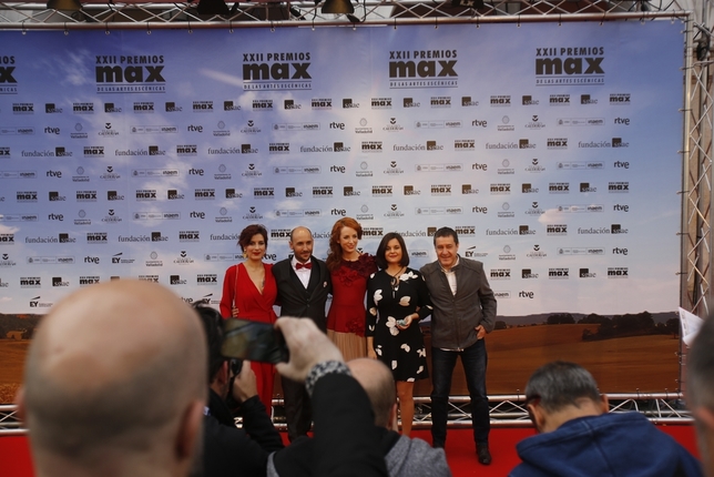 Alfombra roja de los premios MAX de artes escénicas en el Teatro Calderón  / J.T.