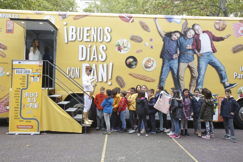 Campaña ¡Buenos días con pan de Europa!  / JONATHAN TAJES