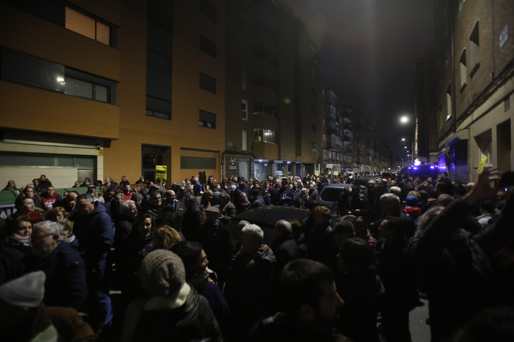 Manifestación de los vecinos del barrio de Pilarica y Belén  / JONATHAN TAJES