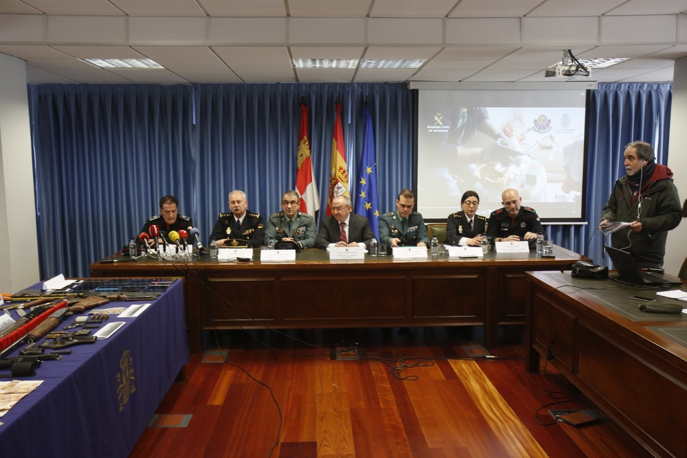 Operación antidroga conjunta de Ertzaintza, Guardia Civil y Policía Nacional  / JONATHAN TAJES