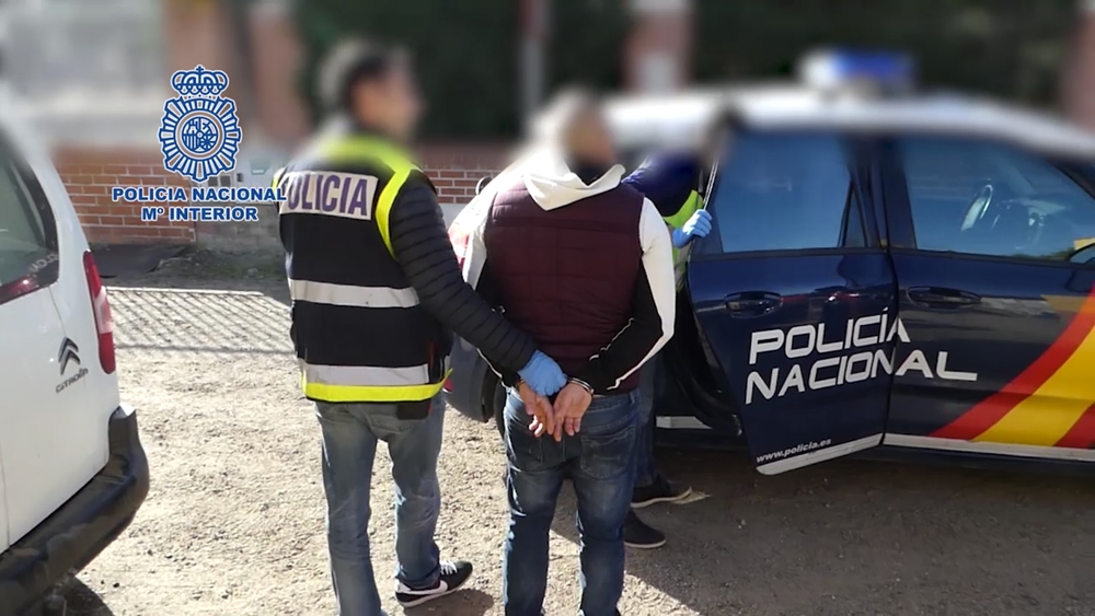 Once detenidos en Medina del Campo por explotar a trabajadores del campo  / ICAL