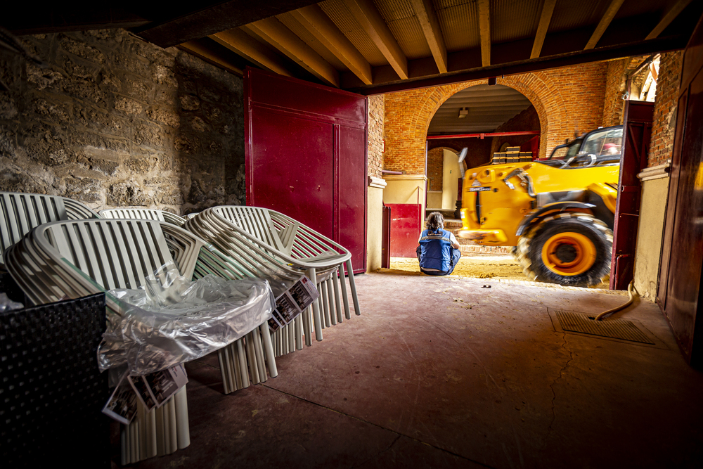 La plaza de toros de Valladolid se transforma en una gran terraza  / JONATHAN TAJES