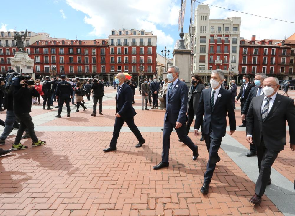 El ministro del Interior y el alcalde de Valladolid presentan la campaña 