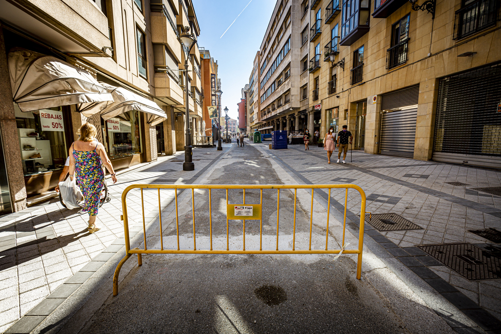 Calle en obras en Valladolid  / JONATHAN TAJES