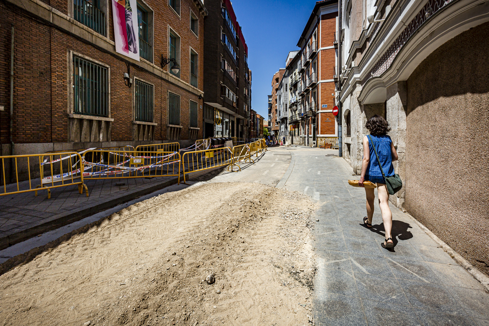 Calle en obras en Valladolid  / JONATHAN TAJES