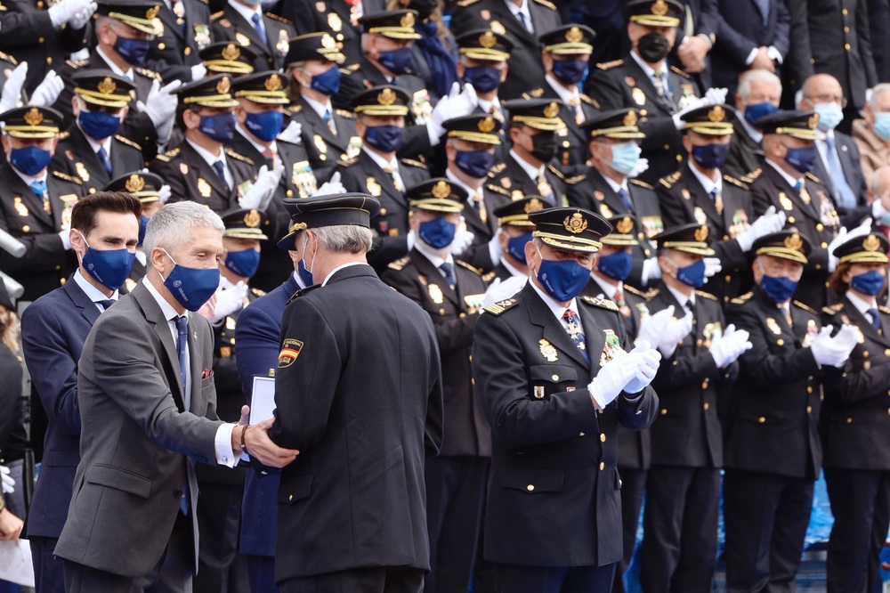 Acto central del Día de la Policía en Valladolid  / EFE