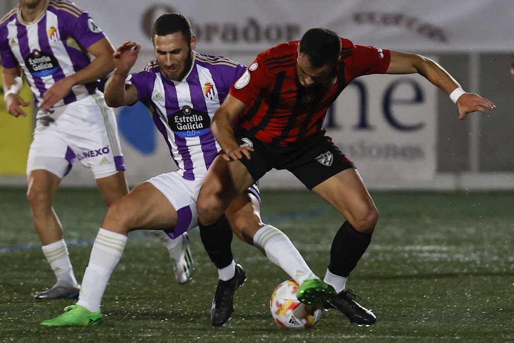 Imágenes del Arenas-Real Valladolid de la Copa del Rey.  / MIGUEL TOÑA