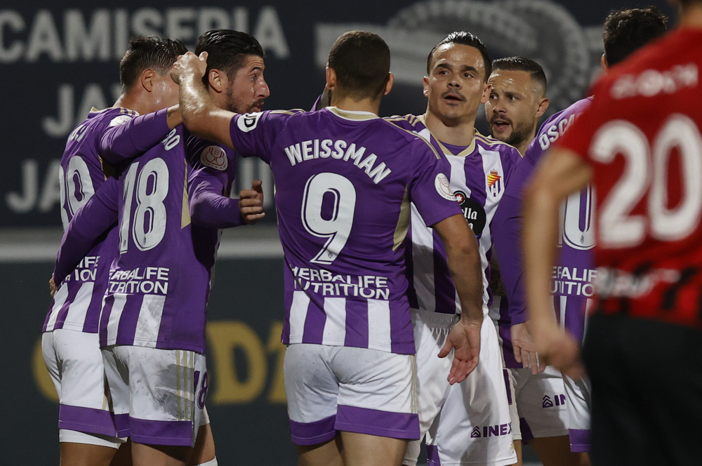 Imágenes del Arenas-Real Valladolid de la Copa del Rey.  / MIGUEL TOÑA