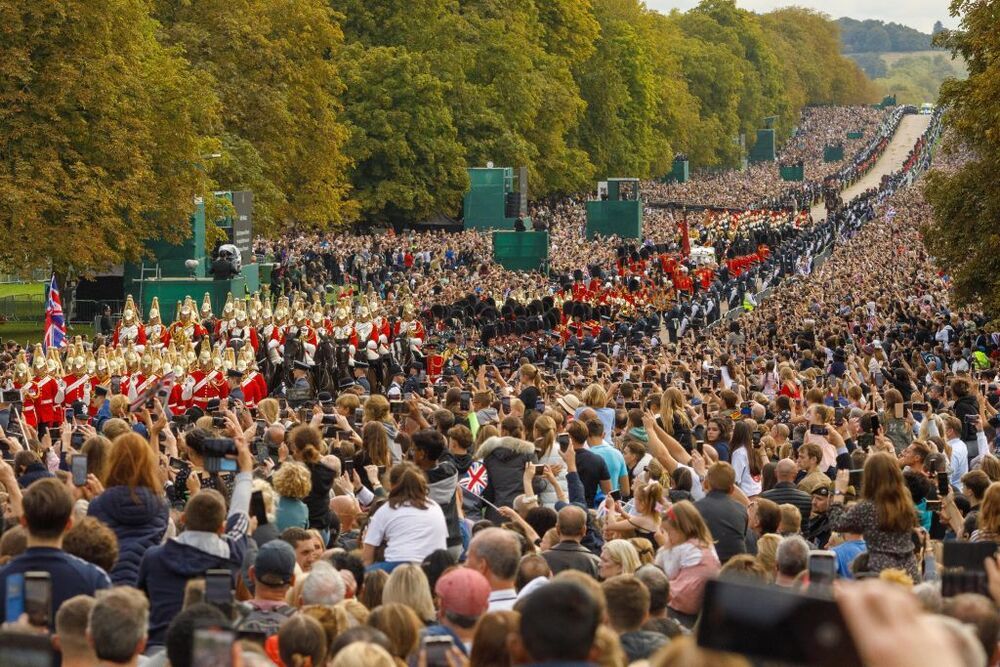 Windsor acoge el último homenaje público a Isabel II