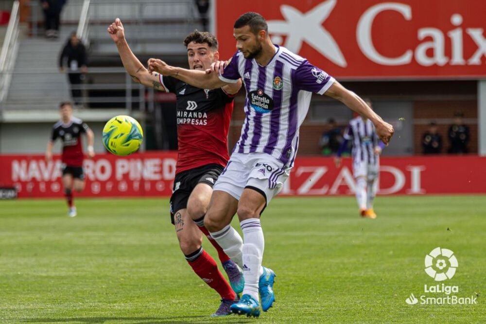 Imágenes del Mirandés-Real Valladolid.  / El Día de Valladolid