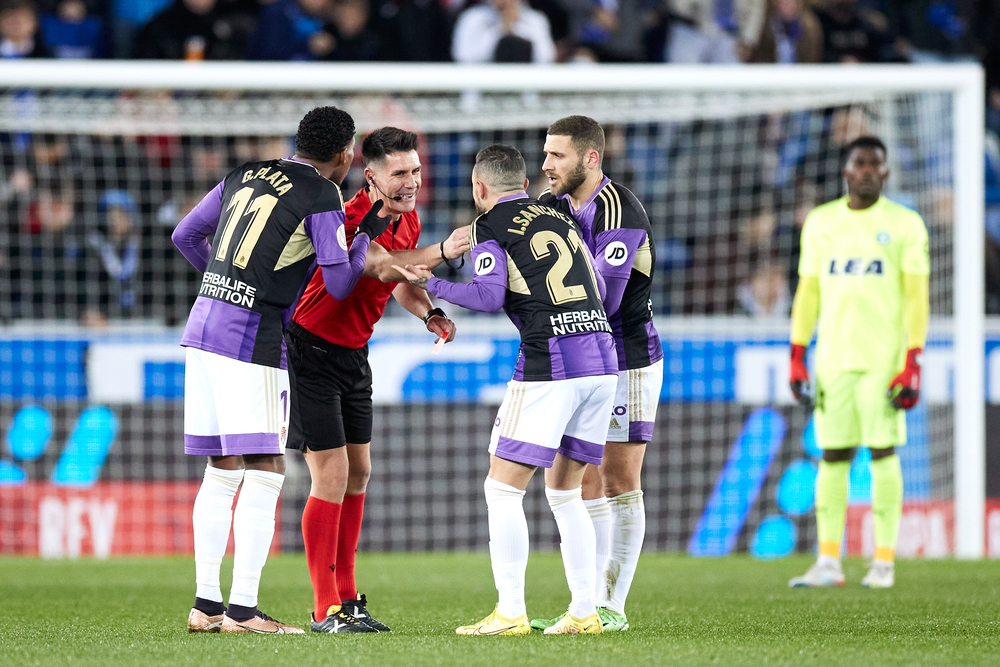 Imagen del Alavés-Real Valladolid de Copa del Rey.  / AFP7 VÍA EUROPA PRESS