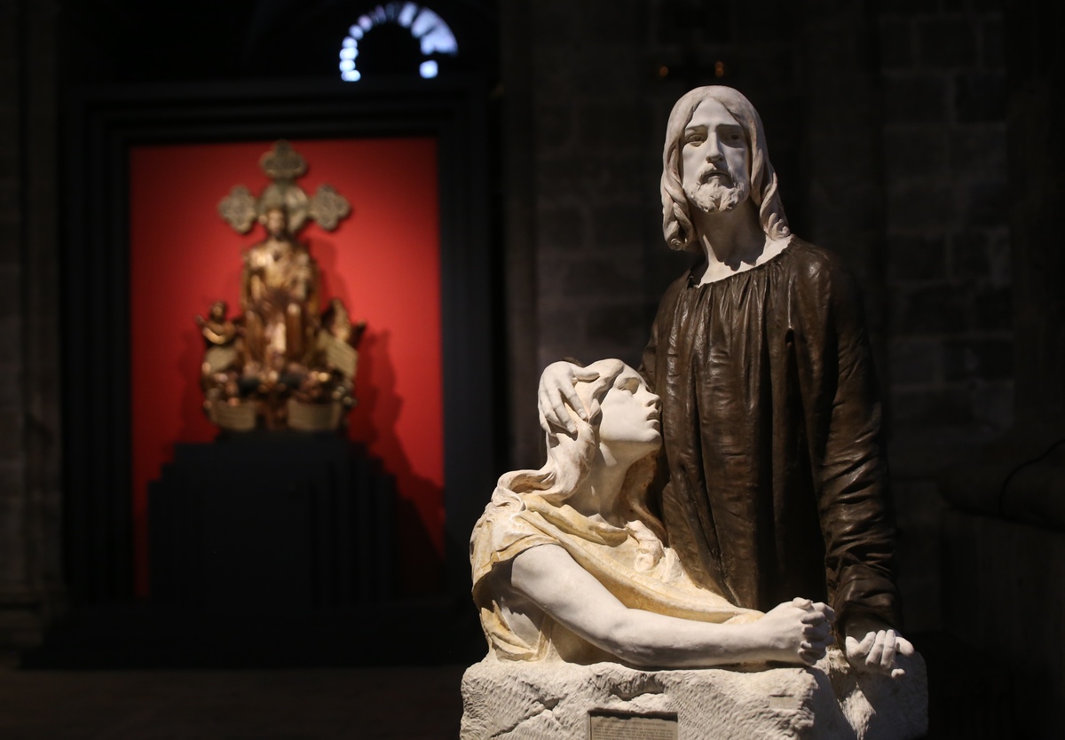 Inauguración de la exposición conmemorativa ‘Venga tu reino’ en la Catedral de Valladolid.