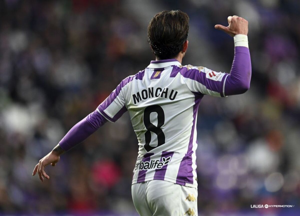 Partido disputado entre el Real Valladolid y la SD Amorebieta.  / LALIGA