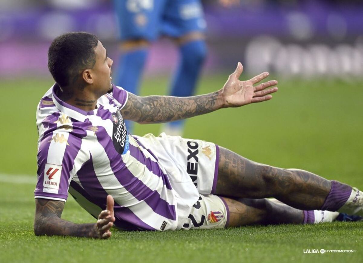 Partido disputado entre el Real Valladolid y la SD Amorebieta.  / LALIGA