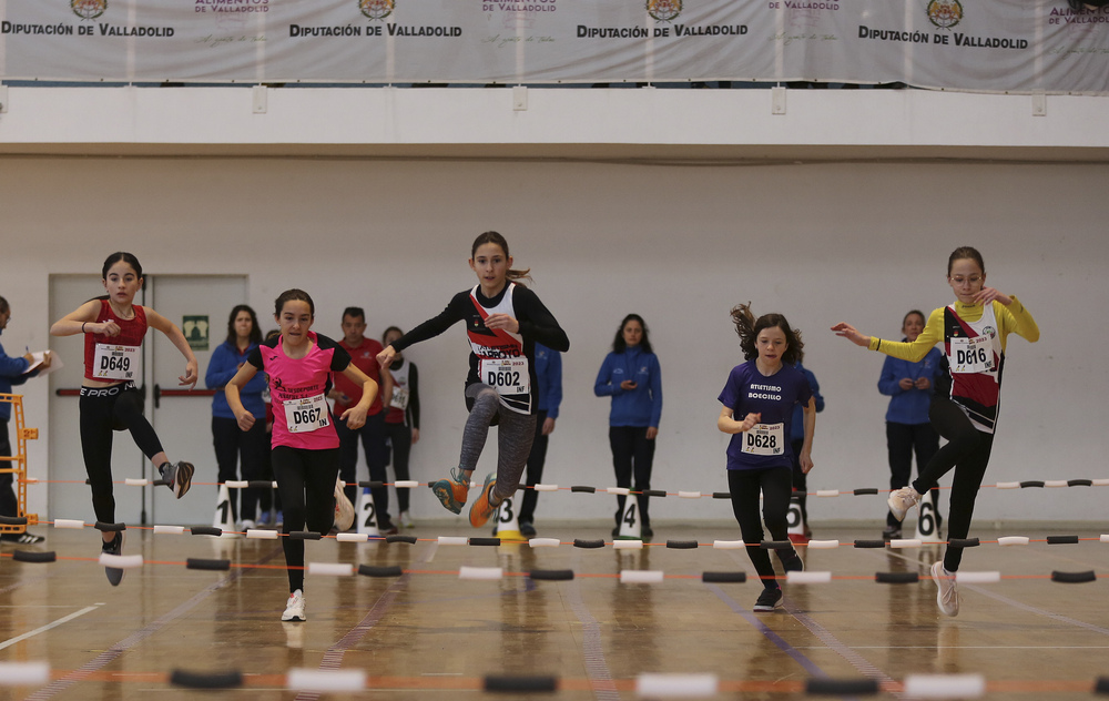 Imagen de la segunda jornada del Campeonato Escolar del Torneo Jugando al Atletismo.  / MONTSE.ALVAREZ