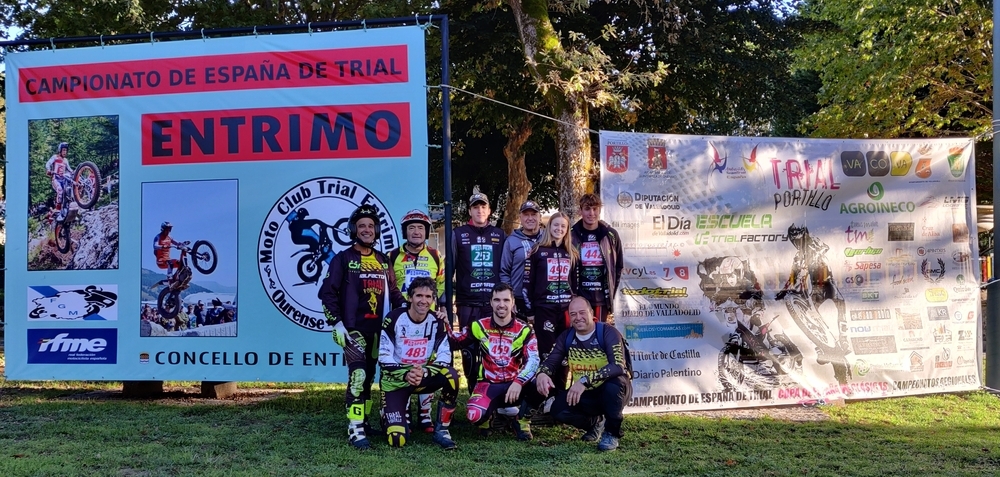 Imagen de varios de los pilotos presentes en la prueba del Campeonato de España de trial en Galicia.