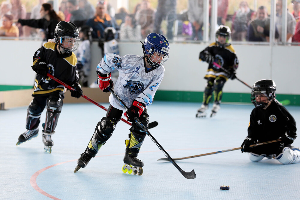 Imagen de la quinta jornada y clausura del Campeonato Escolar de Hockey Línea.  / MONTSE.ALVAREZ