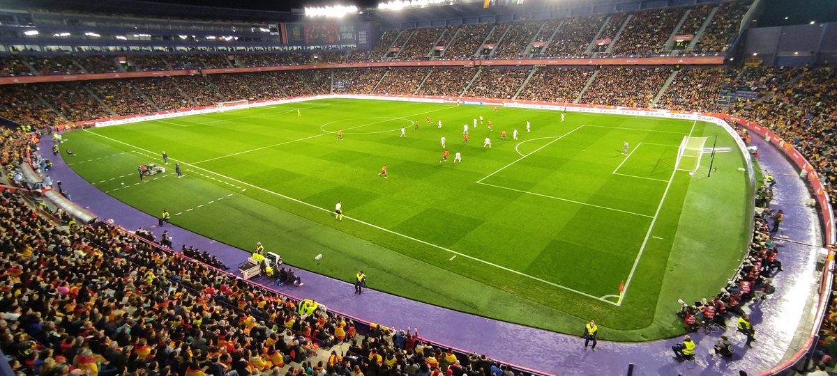 Partido de fútbol entre las selecciones de España y Georgia.  / MIRIAM CHACÓN / ICAL