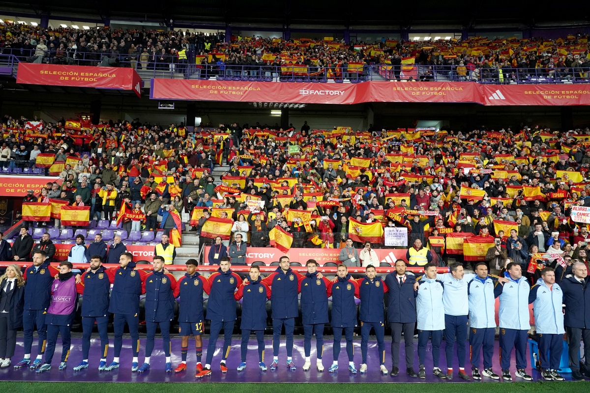 Partido de fútbol entre las selecciones de España y Georgia.  / MIRIAM CHACÓN / ICAL