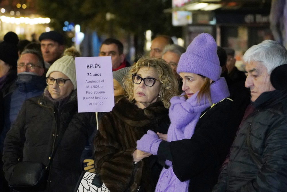 Manifestación en Valladolid contra de la violencia machista  / RUBÉN CACHO / ICAL