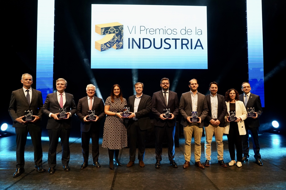 Gala de entrega de los VI Premios de la Industria del Colegio de Ingenieros de Valladolid.  / LETICIA PÉREZ / ICAL