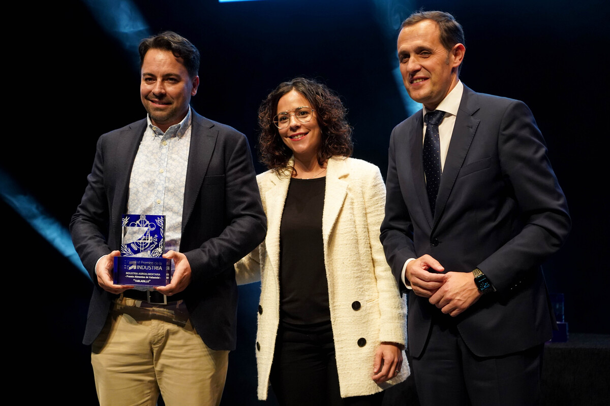 Gala de entrega de los VI Premios de la Industria del Colegio de Ingenieros de Valladolid.  / LETICIA PÉREZ / ICAL