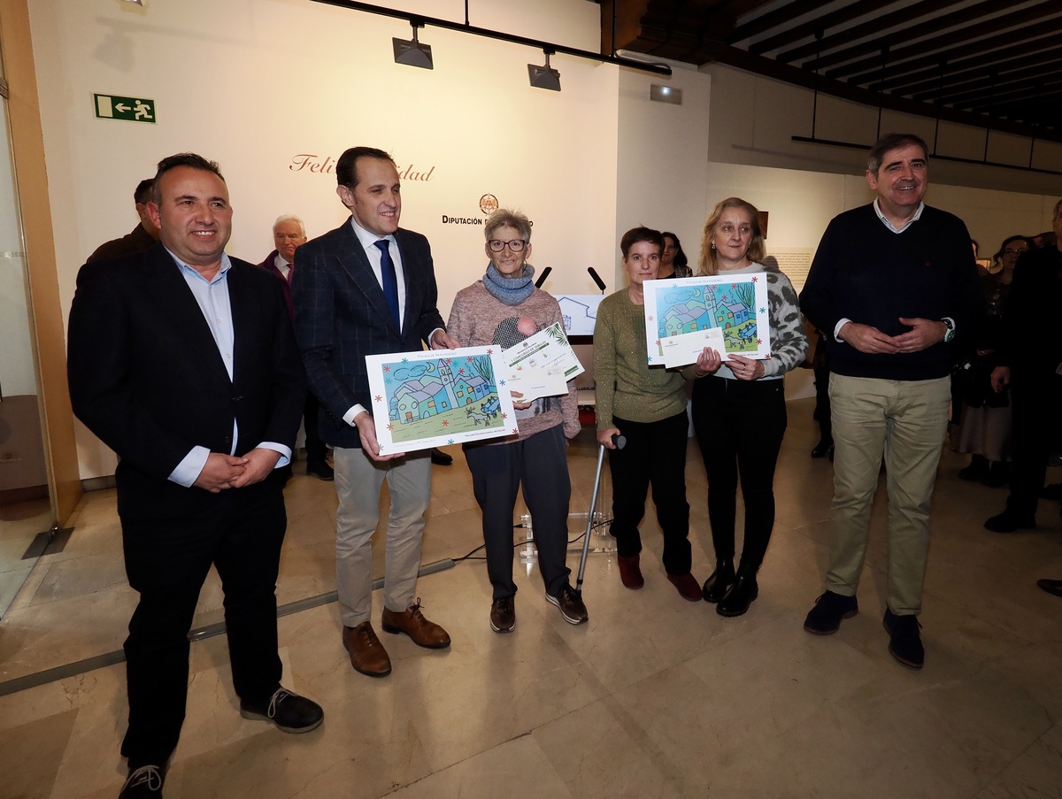 El presidente de la Diputación presenta el Belén Bíblico Monumental del Palacio de Pimentel.  / R.VALTERO / ICAL