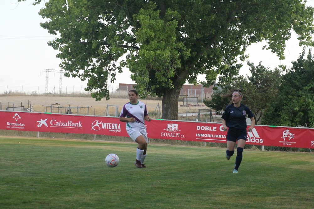 Fase previa del III Trofeo Femenino Diputación de Valladolid  / MARINA MÁRQUEZ