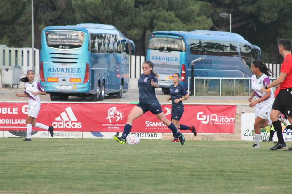 Fase previa del III Trofeo Femenino Diputación de Valladolid  / MARINA MÁRQUEZ