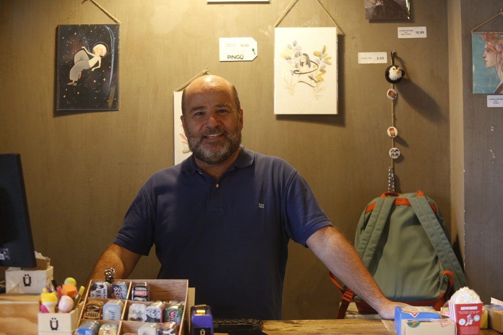 Gonzalo afirma que el Día sin Coche no beneficia a los comercios del centro.  / JONATHAN TAJES