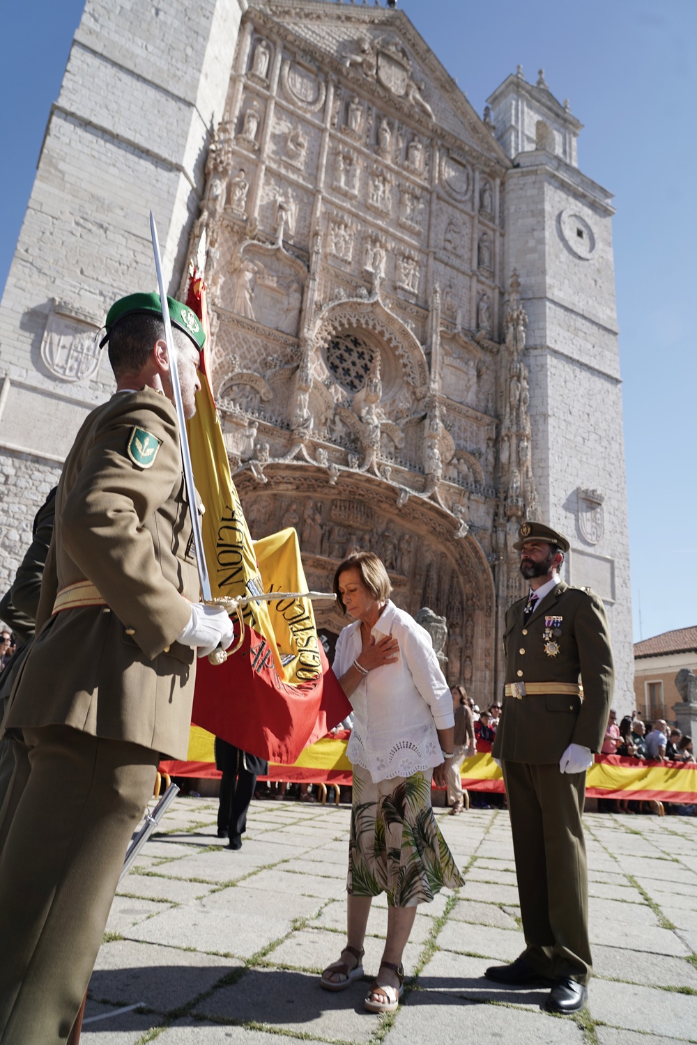 Jura de Bandera para personal civil en Valladolid.  / RUBN CACHO ICAL