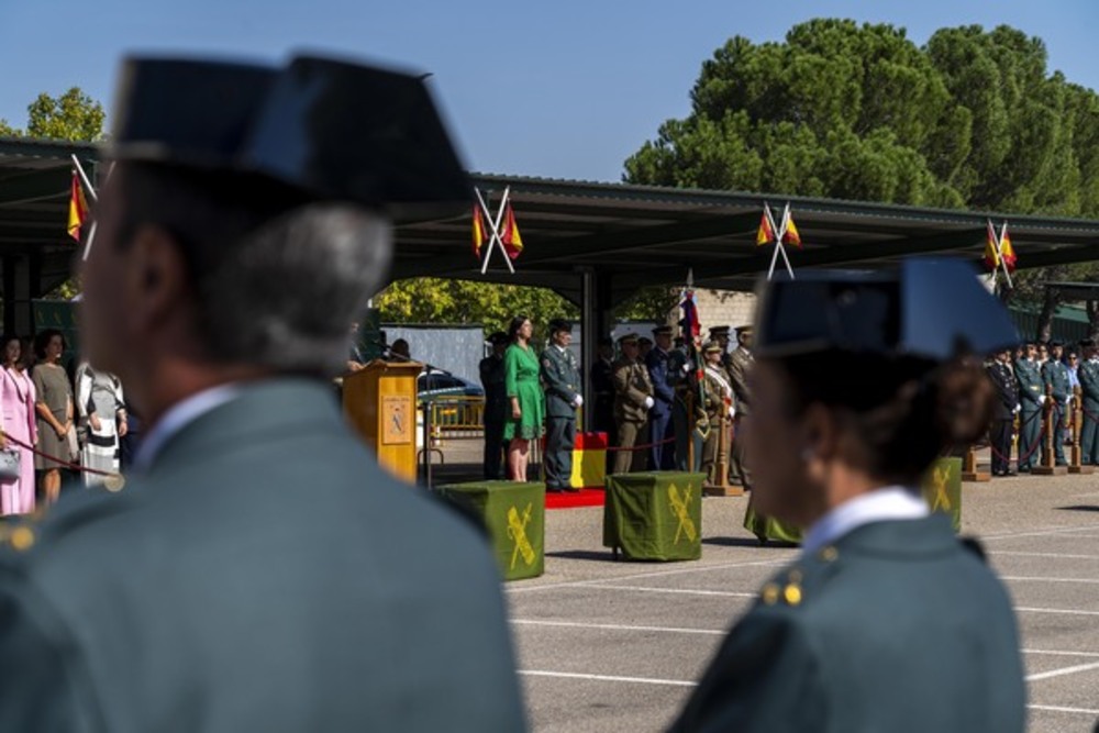 Acto de celebración en Valladolid de la festividad de la Virgen del Pilar, patrona de la Guardia Civil.  / EDUARDO MARGARETO (ICAL)