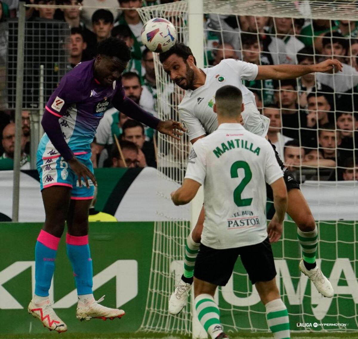 Imagen del Racing de Santander-Real Valladolid.  / LALIGA