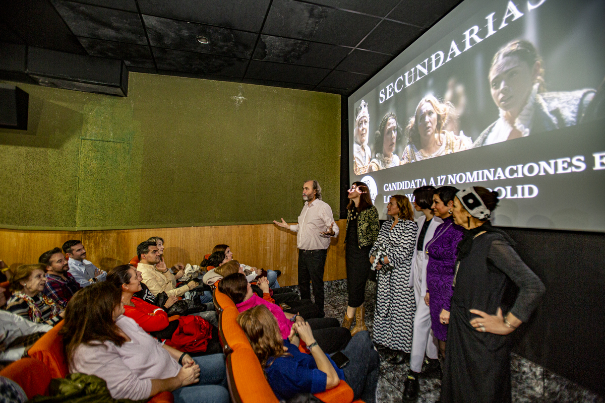 Estreno de la película Secundarias de Arturo Dueñas en los cines Casablanca  / JONATHAN TAJES