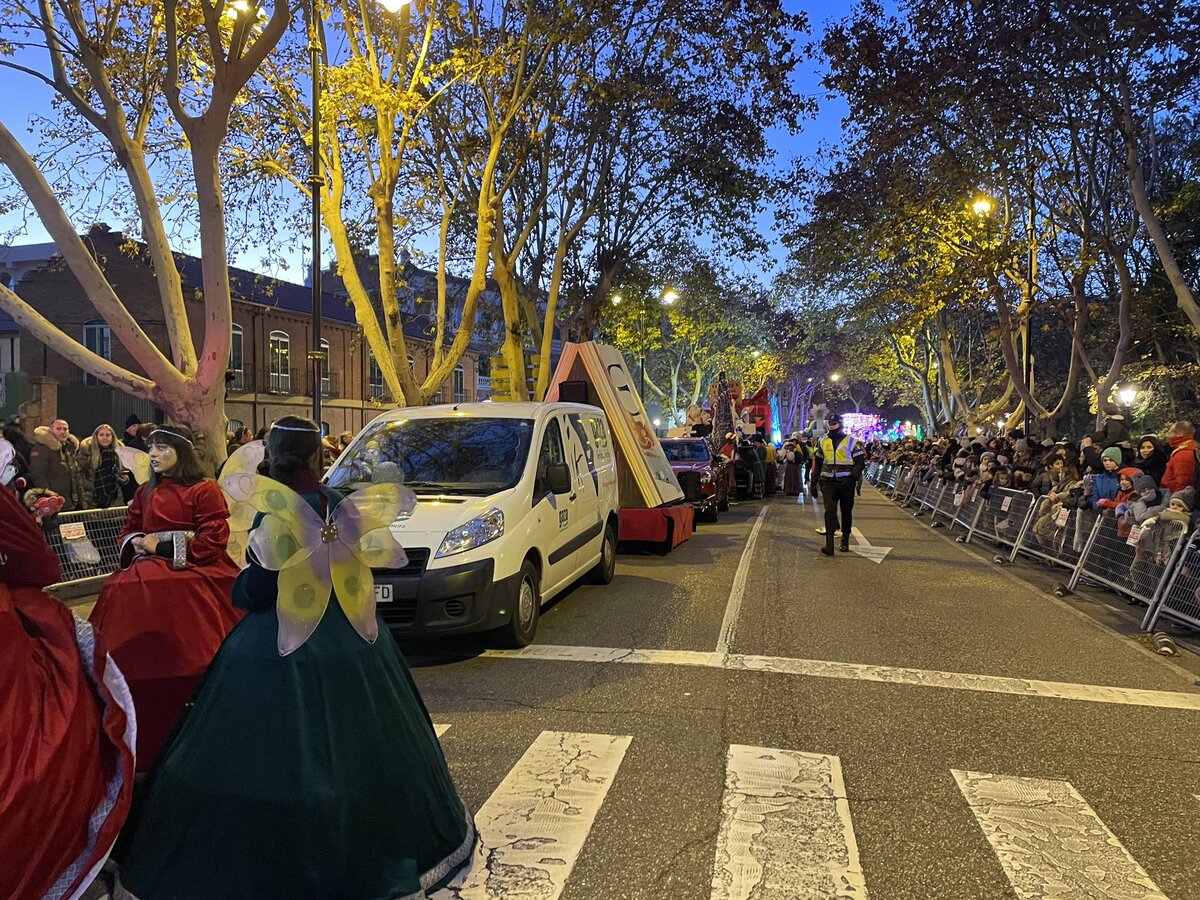 Papá Noel recorre las calles de Valladolid .  / El Día de Valladolid