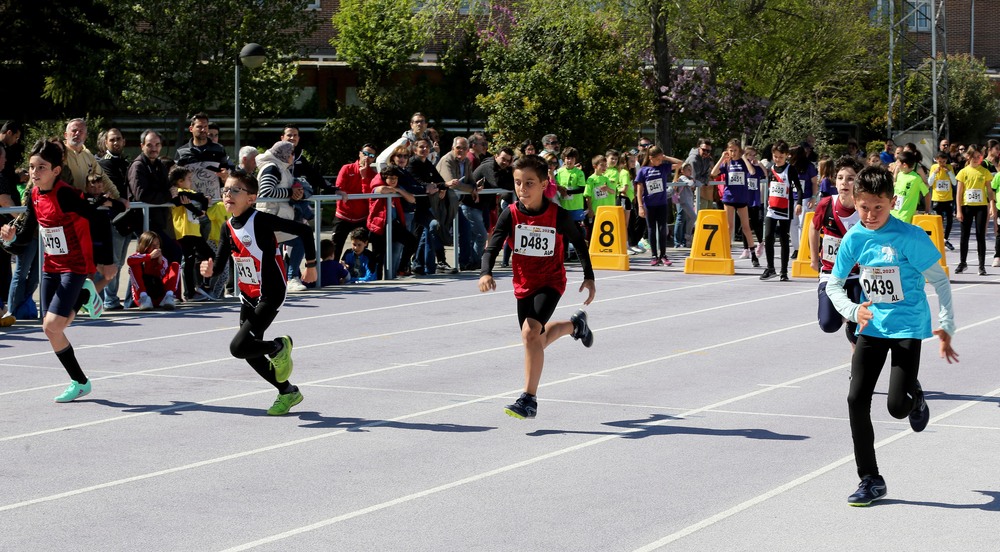 Primera jornada del Campeonato Escolar de Atletismo en Pista al Aire Libre  / MONTSE.ALVAREZ