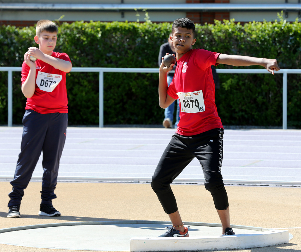 Primera jornada del Campeonato Escolar de Atletismo en Pista al Aire Libre  / MONTSE.ALVAREZ