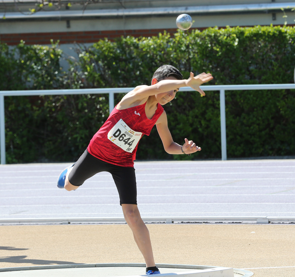 Primera jornada del Campeonato Escolar de Atletismo en Pista al Aire Libre  / MONTSE.ALVAREZ