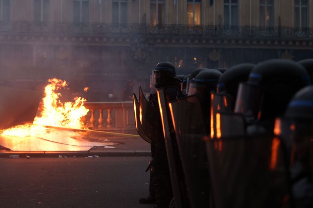 Nationwide strike in France against planned pension reform  / MOHAMMED BADRA