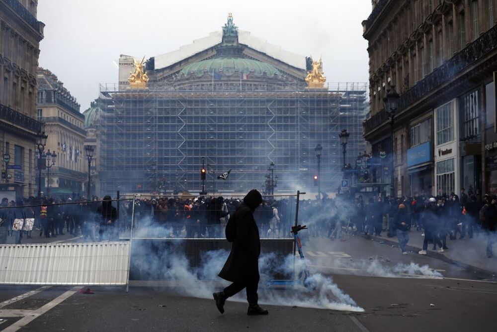 Nationwide strike in France against planned pension reform
  / YOAN VALAT