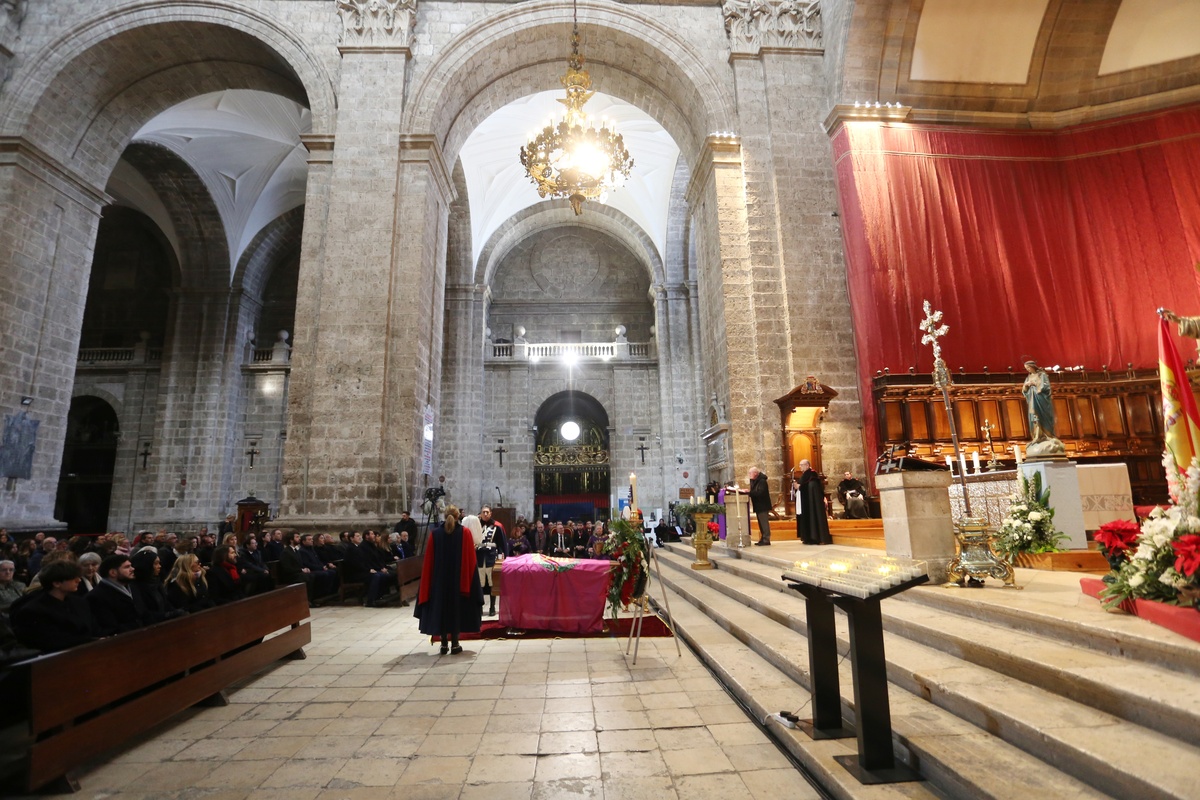 Misa funeral por la actriz vallisoletana Concha Velasco  / RUBÉN CACHO / ICAL.