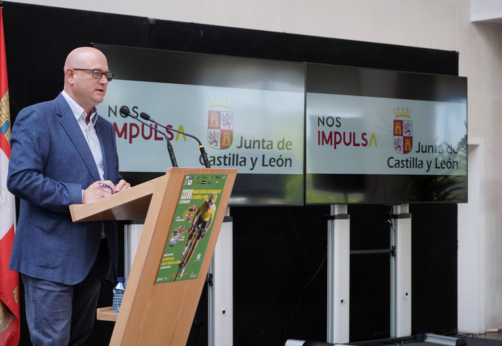 Presentación de la Vuelta Ciclista Internacional a Castilla y León.  / RUBN CACHO ICAL