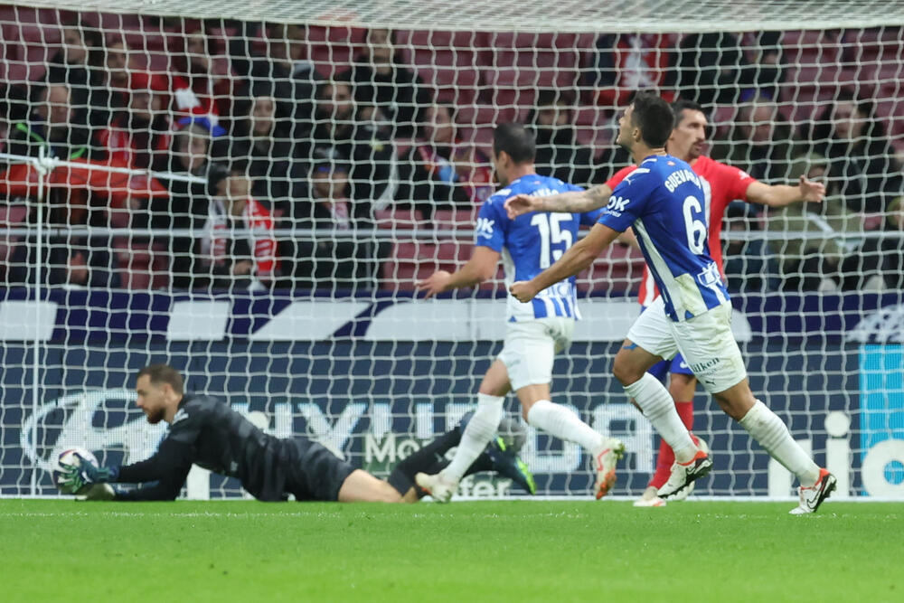 El Atlético blinda el Metropolitano y mira al liderato