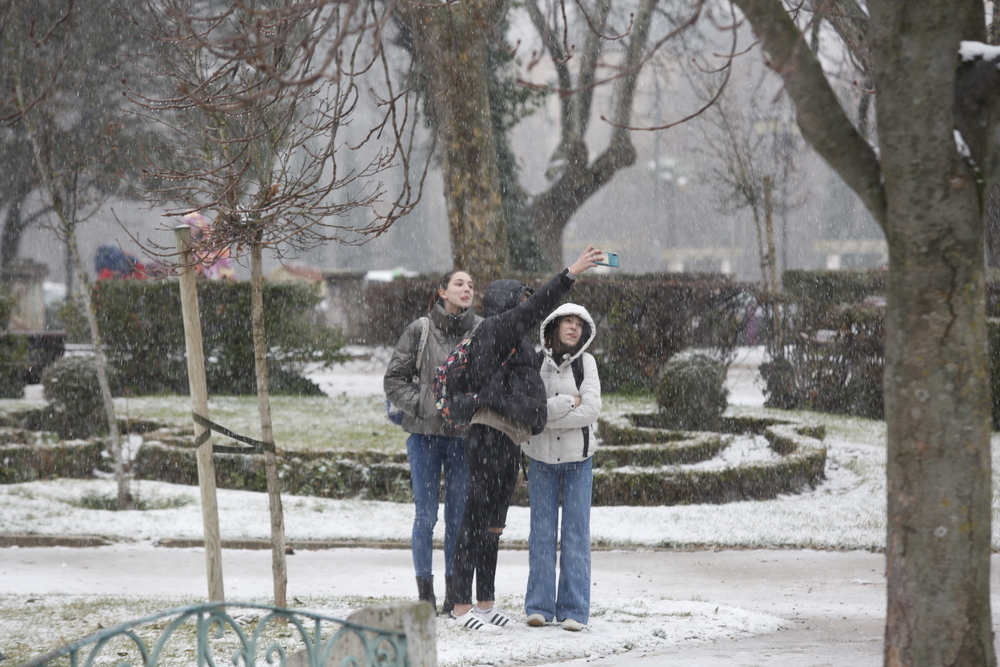 Nevada en Valladolid.  / J.T.