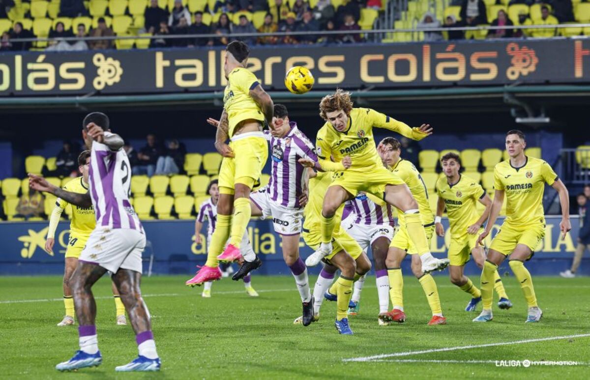 Imagen del Villarreal B-Real Valladolid.  / LALIGA