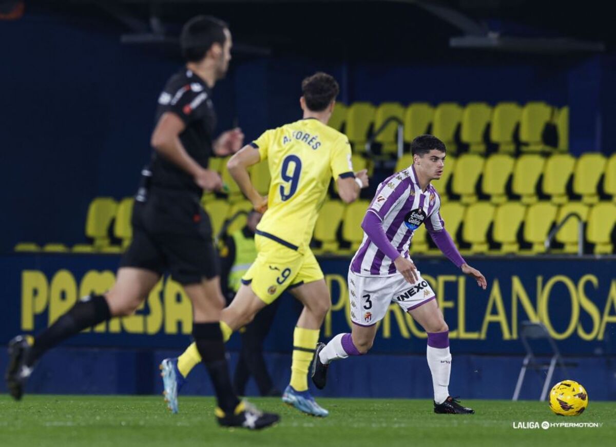 Imagen del Villarreal B-Real Valladolid.  / LALIGA