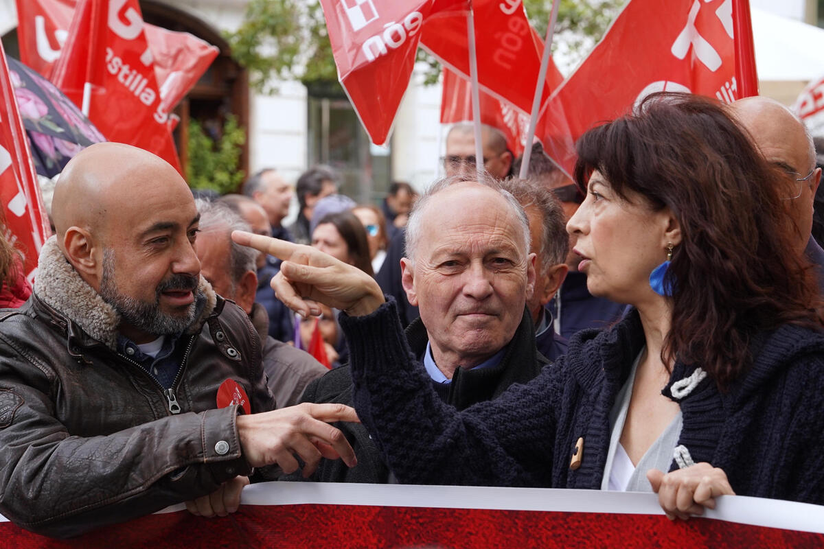 Manifestación del 1 de mayo en Valladolid.  / EFE